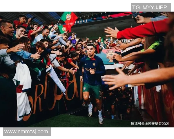 足球明星C罗球衣经典瞬间回顾与背后故事分享 足球明星C罗球衣经典瞬间回顾与背后故事分享